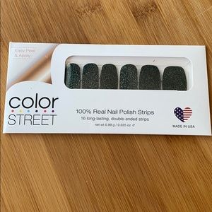 Color Street Other - Color Street Nail Strips - All Spruced Up RETIRED Color Street Other - Color Street Nail Strips - All Spruced Up RETIRED